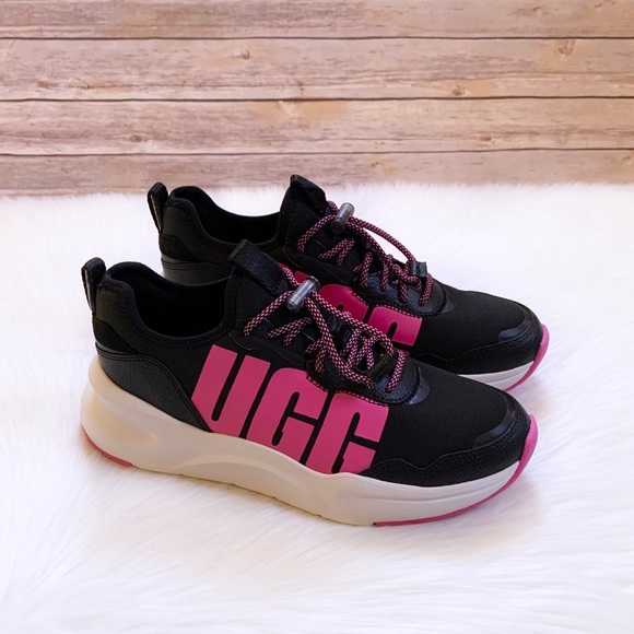 UGG Shoes - UGG Women’s La Daze Sneakers